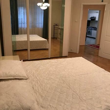 Gabor Pal 1 Apartman 2 Szoba Dunafoldvar Ngoại thất bức ảnh