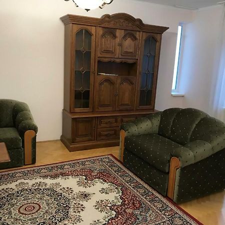 Gabor Pal 1 Apartman 2 Szoba Dunafoldvar Ngoại thất bức ảnh