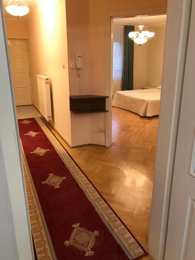 Gabor Pal 1 Apartman 2 Szoba Dunafoldvar Ngoại thất bức ảnh